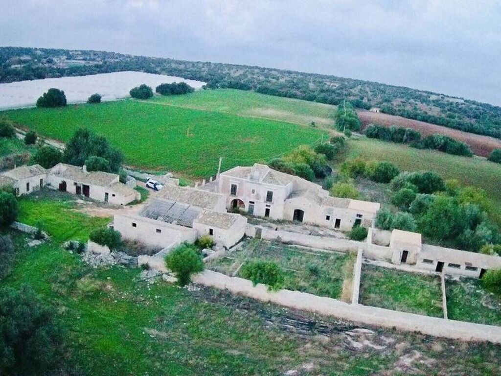 Luxury House for sale in Modica, 2 000 000 €, Photo 1