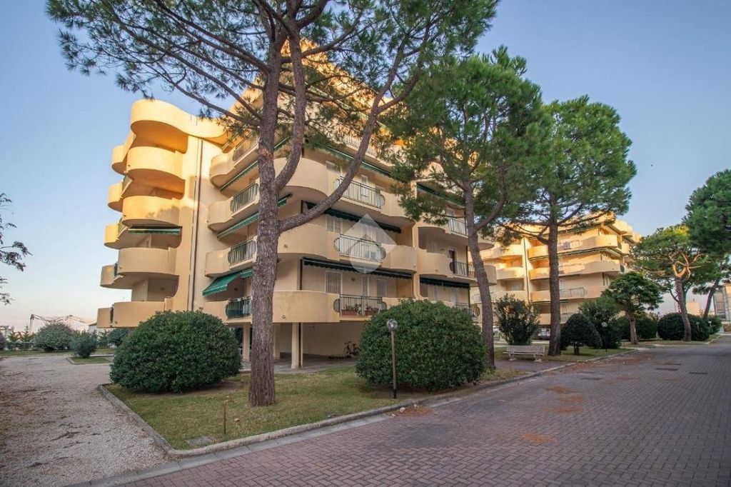 Luxury Apartment for sale in Cesenatico, 435 000 €, Photo 1