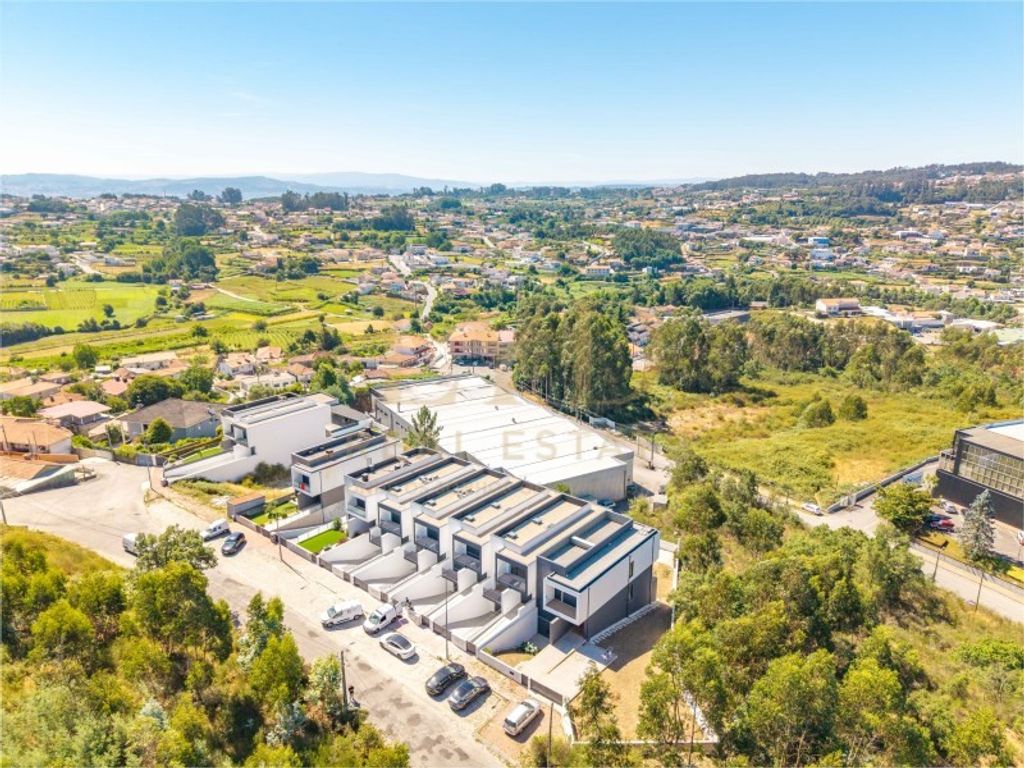 Maison de luxe à vendre à Paredes, 400 000 €, Photo 2