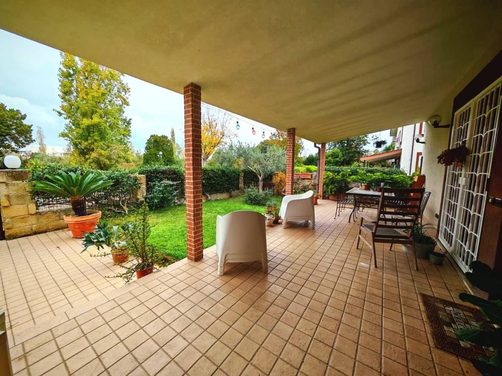 Luxury House for sale in Rome, 699 000 €, Photo 5