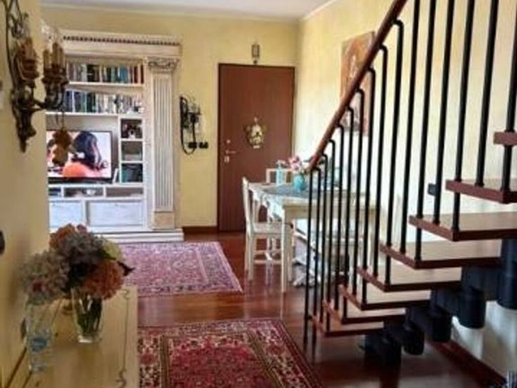 Luxury Apartment for sale in Parma, 570 000 €, Photo 5