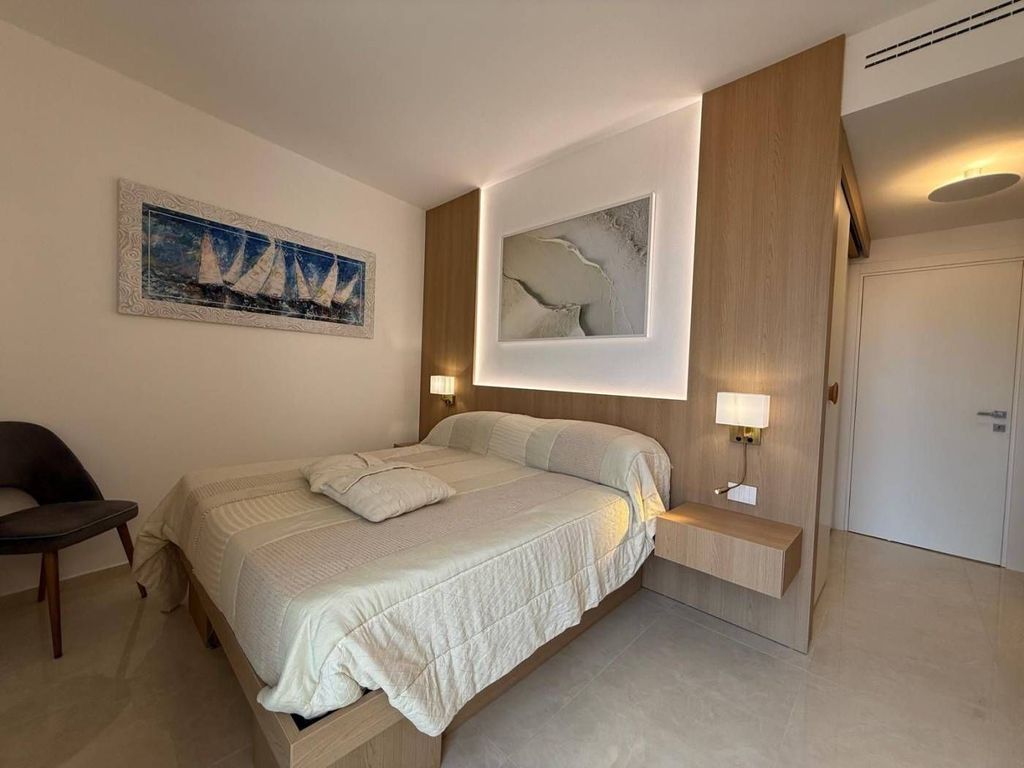 Appartement de luxe à vendre à Alassio, 1 300 000 €, Photo 7