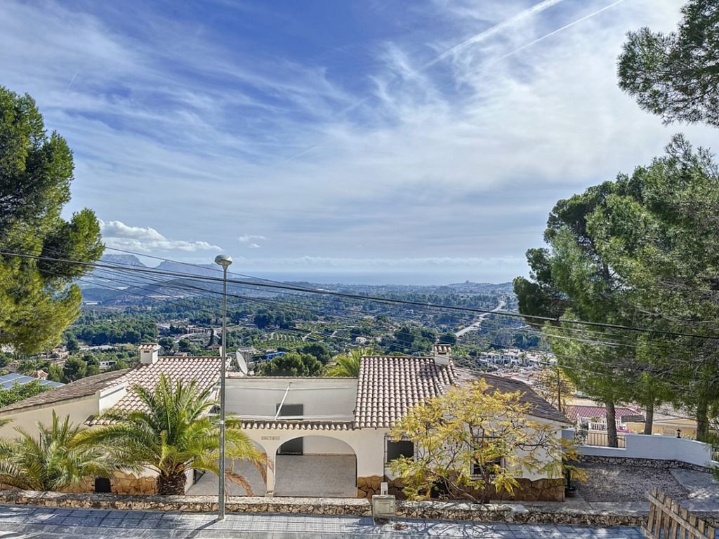Maison de luxe à vendre à La Nucia, 775 000 €, Photo 1