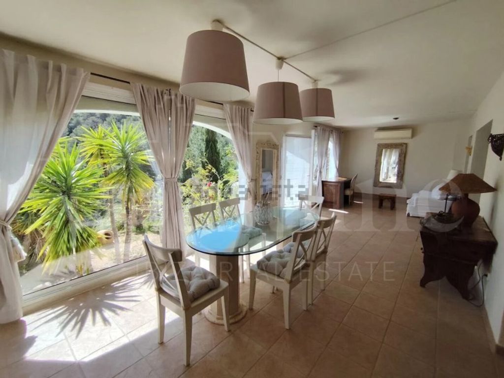 Maison de luxe à vendre à Santa Eulària des Riu, 1 300 000 €, Photo 2