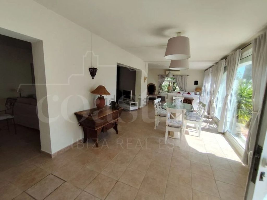 Maison de luxe à vendre à Santa Eulària des Riu, 1 300 000 €, Photo 4