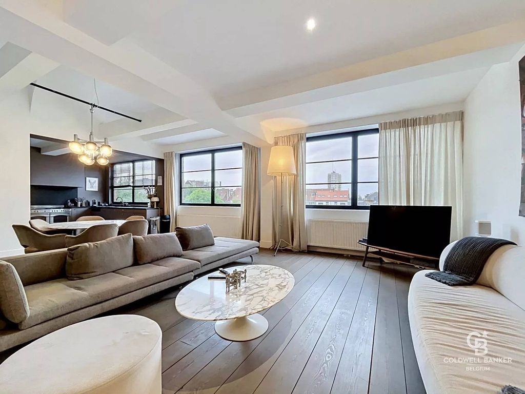 Appartement de luxe à vendre à Uccle, 730 000 €, Photo 1