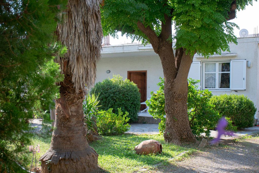 Maison de luxe à vendre à Kalamata, 1 350 000 €, Photo 1
