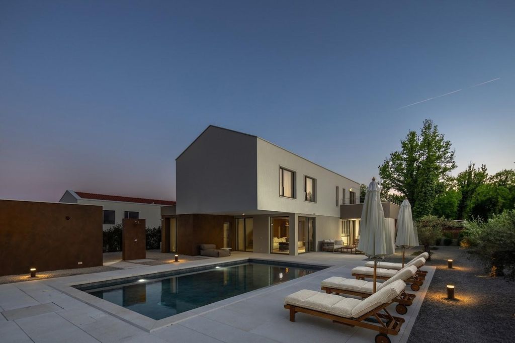 Maison de luxe à vendre à Labin, 1 250 000 €, Photo 1