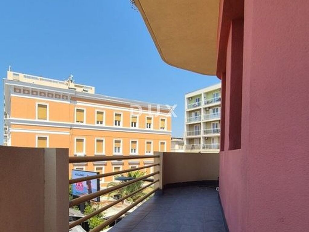 Appartement de luxe à vendre à Zadar, 990 000 €, Photo 1