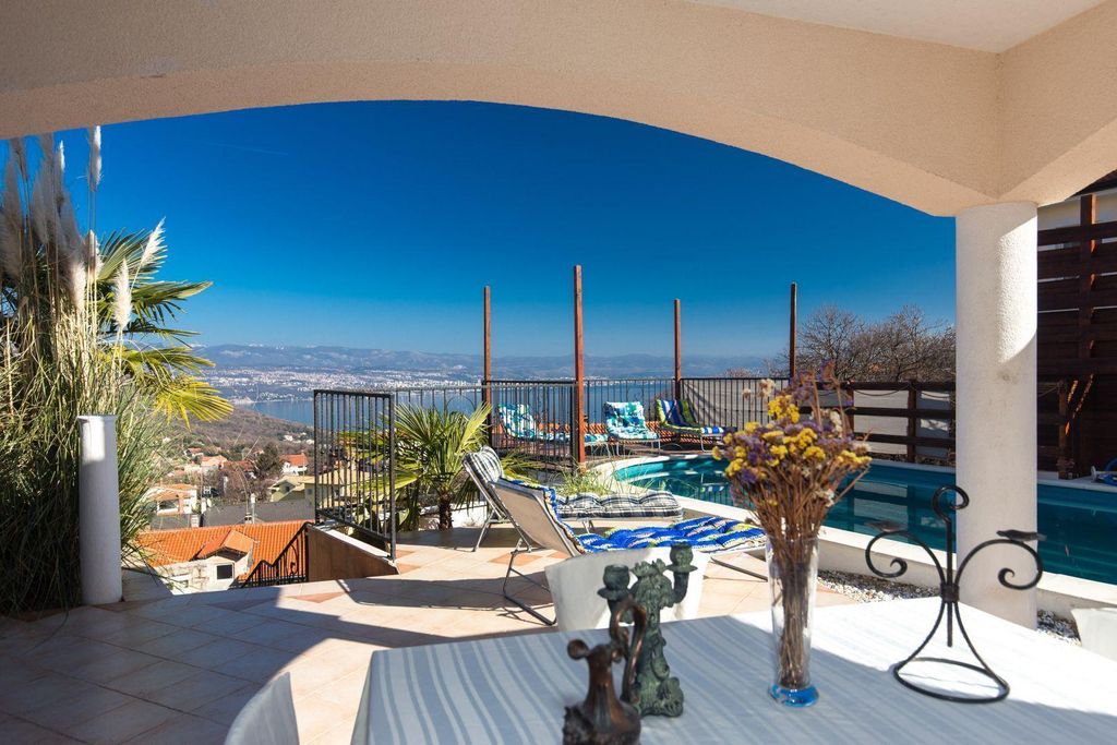 Maison de luxe à vendre à Lovran, 1 200 000 €, Photo 2