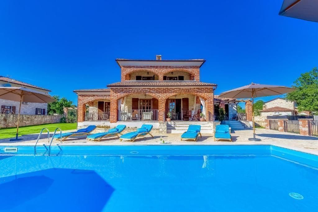 Maison de luxe à vendre à Višnjan - Visignano, 650 000 €, Photo 3