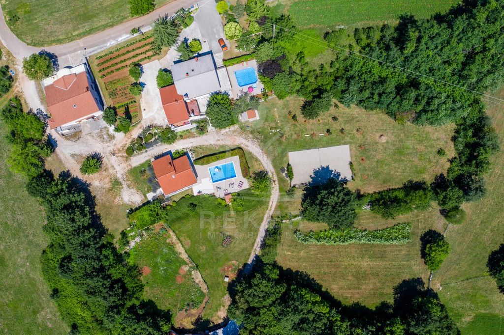 Maison de luxe à vendre à Žminj, 1 300 000 €, Photo 5
