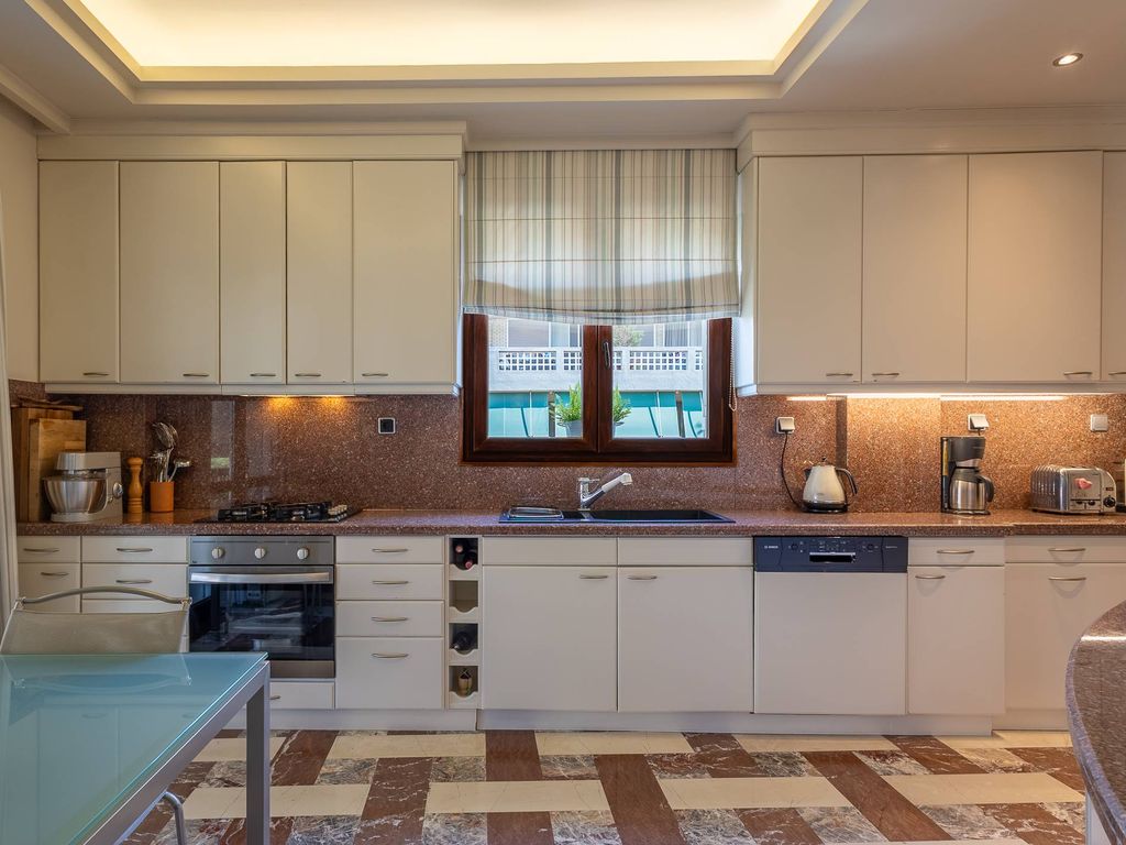 Appartement de luxe à vendre à Péfki, 590 000 €, Photo 6