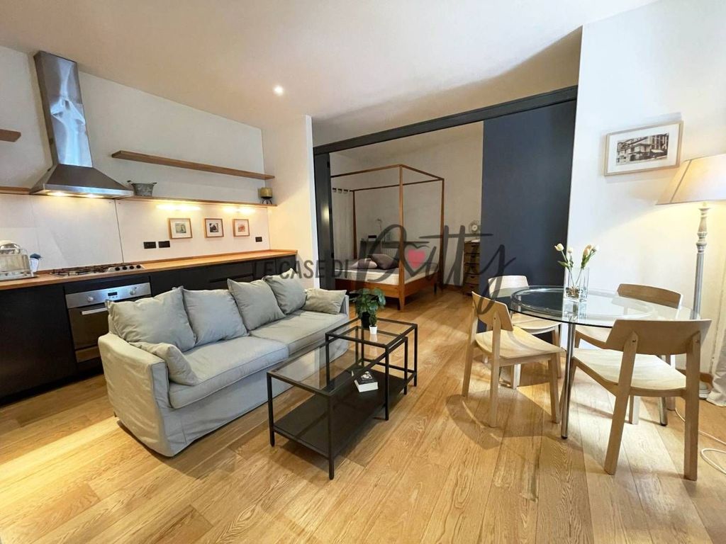 Appartement de luxe à vendre à Milan, 620 000 €, Photo 1