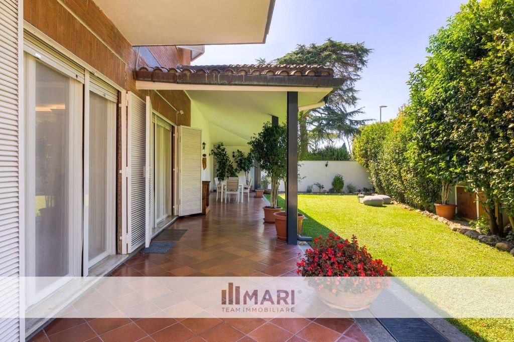 Luxury House for sale in Rome, 970 000 €, Photo 1