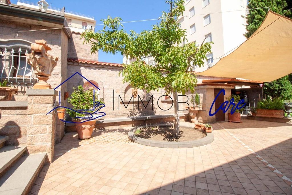 Maison de luxe à vendre à Livorno, 1 000 000 €, Photo 1