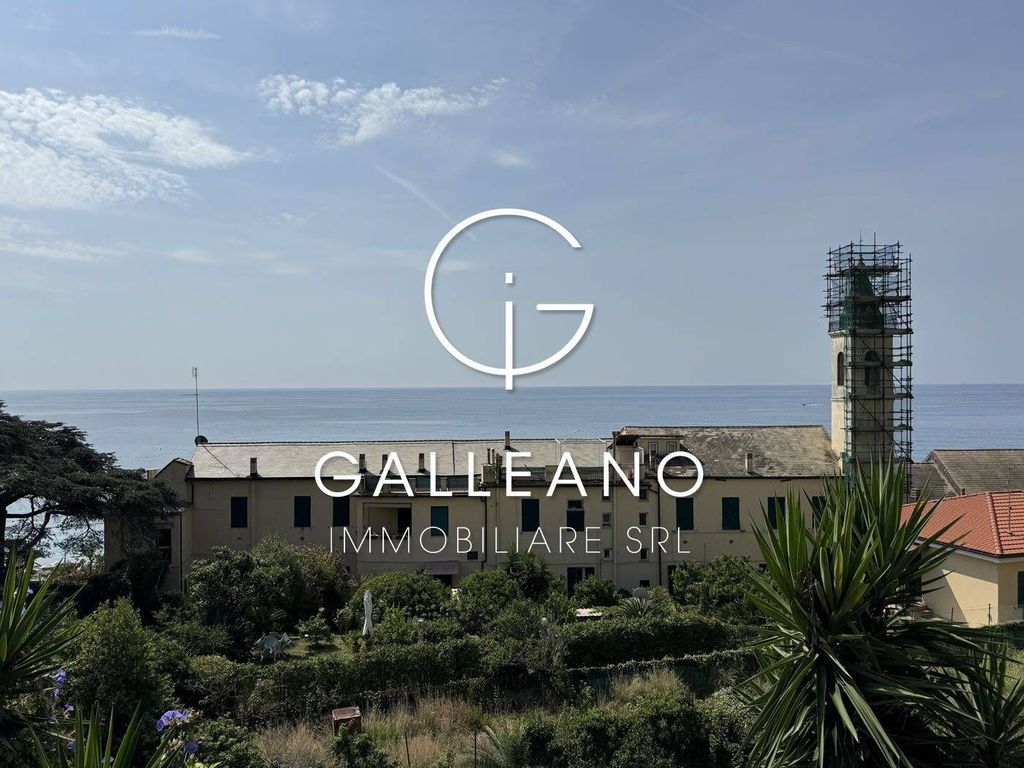 Luxury Apartment for sale in Varazze, 760 000 €, Photo 1