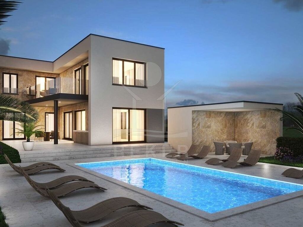 Maison de luxe à vendre à Peroj, 790 000 €, Photo 1