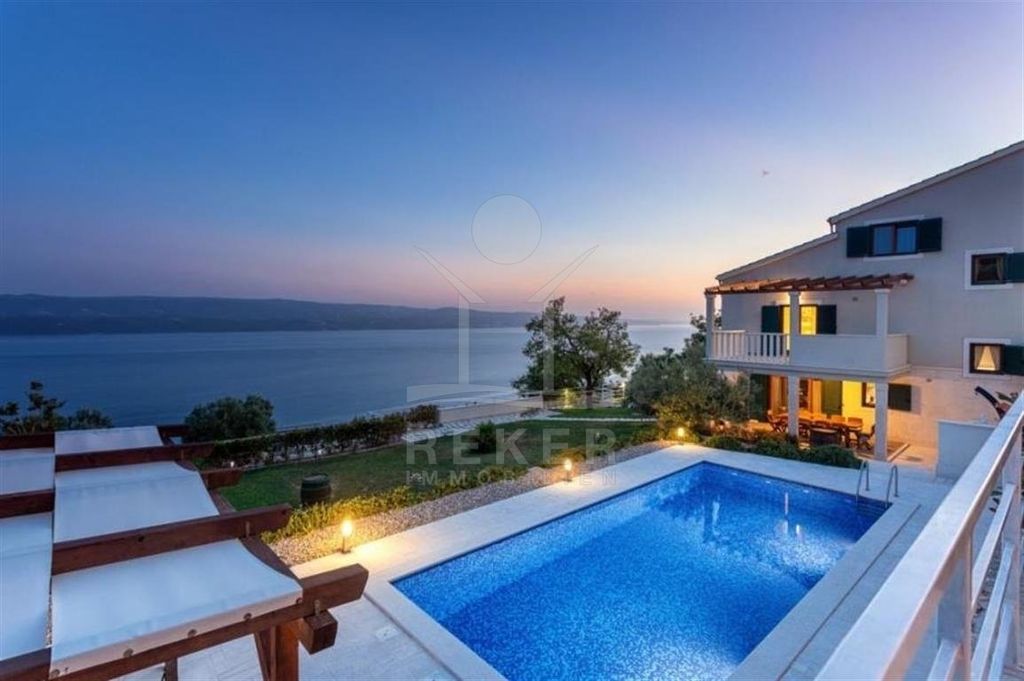 Maison de luxe à vendre à Omiš, 1 500 000 €, Photo 1