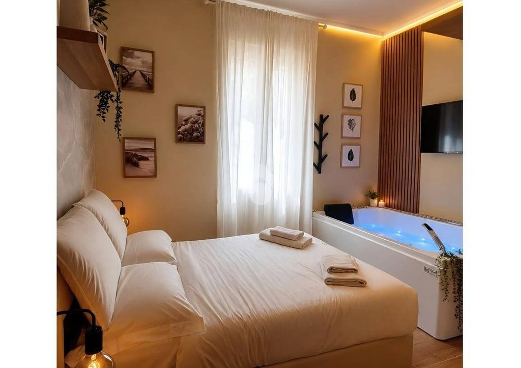 Luxury Apartment for sale in Rome, 549 000 €, Photo 2