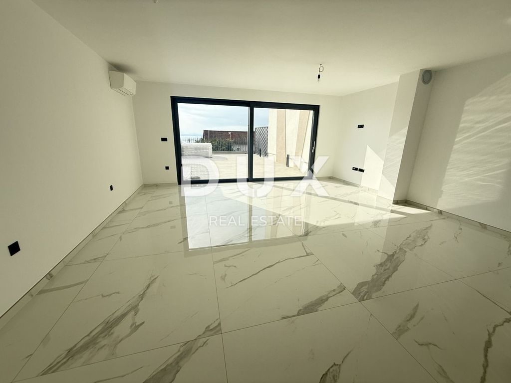 Maison de luxe à vendre à Opatija, 720 000 €, Photo 2