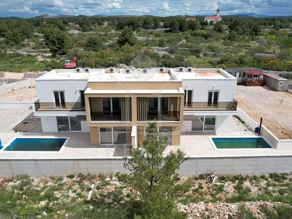 Maison de luxe à vendre à Srima, 492 000 €, Photo 3