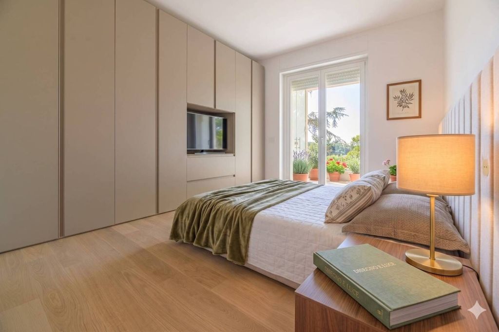 Luxury Apartment for sale in Rome, 885 000 €, Photo 5
