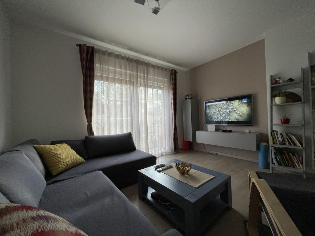 Luxury House for sale in Pula, 670 000 €, Photo 5