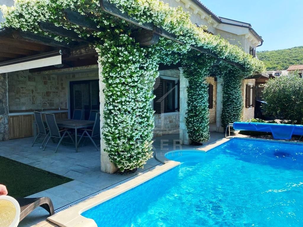 Maison de luxe à vendre à Punat, 650 000 €, Photo 5