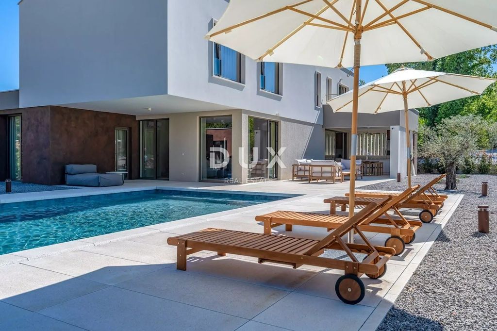 Maison de luxe à vendre à Labin, 1 250 000 €, Photo 1
