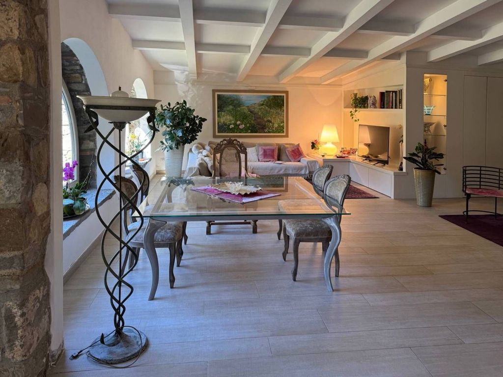 Maison de luxe à vendre à Carmignano, 1 100 000 €, Photo 1