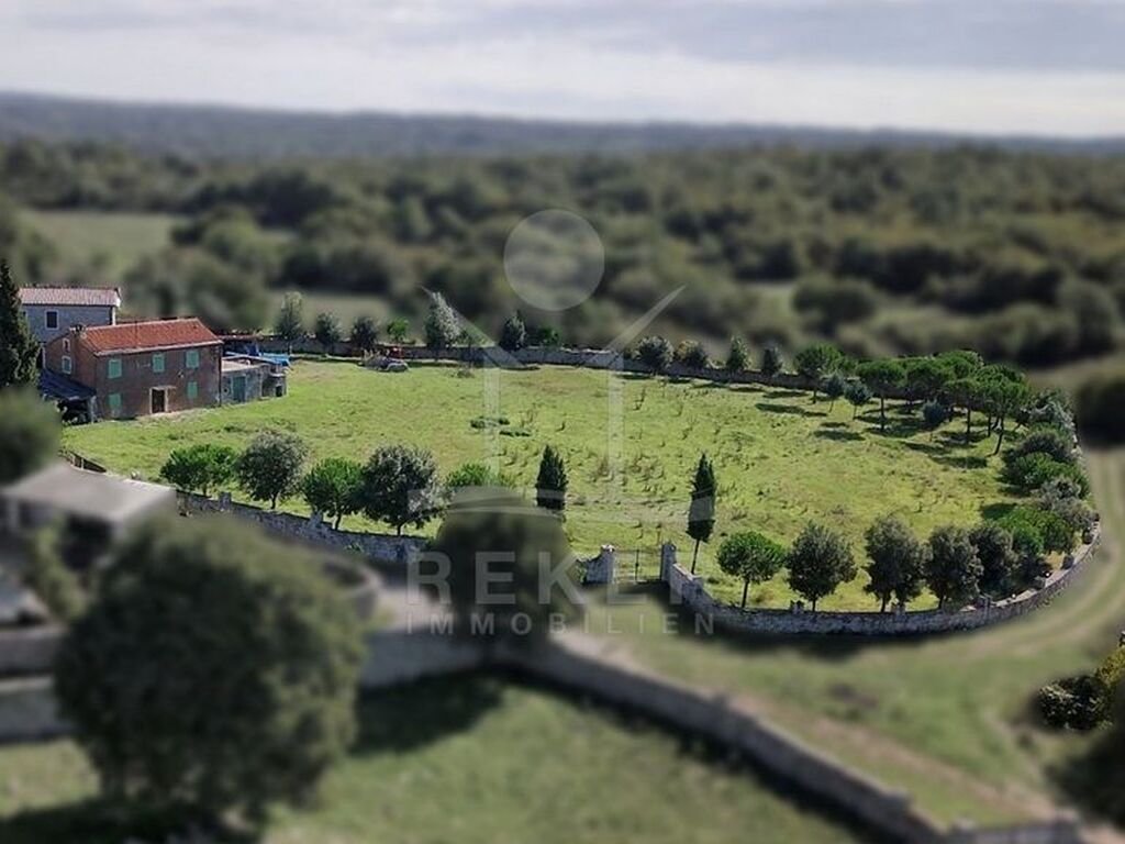 Maison de luxe à vendre à Kanfanar, 980 000 €, Photo 1