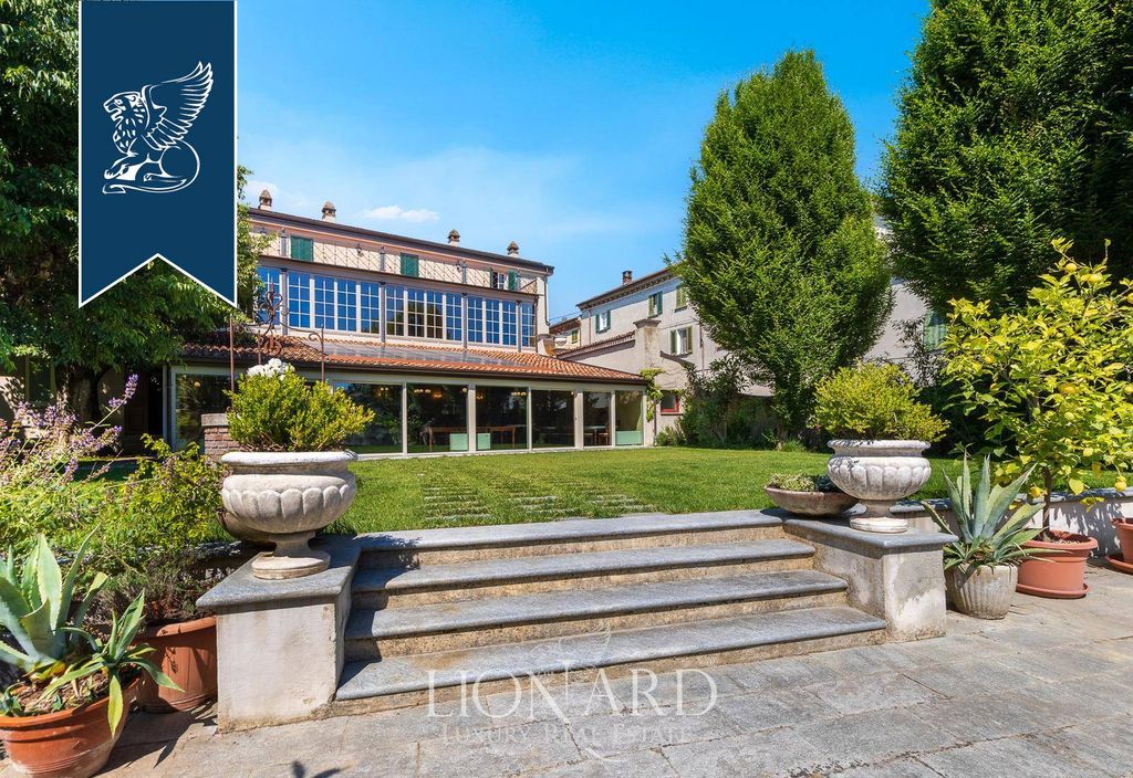 Luxury House for sale in Volpedo, 1 980 000 €, Photo 1
