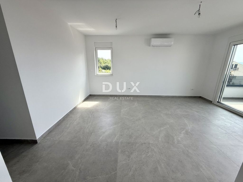 Appartement de luxe à vendre à Crikvenica, 530 000 €, Photo 5
