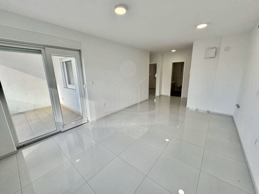 Appartement de luxe à vendre à Crikvenica, 543 105 €, Photo 5