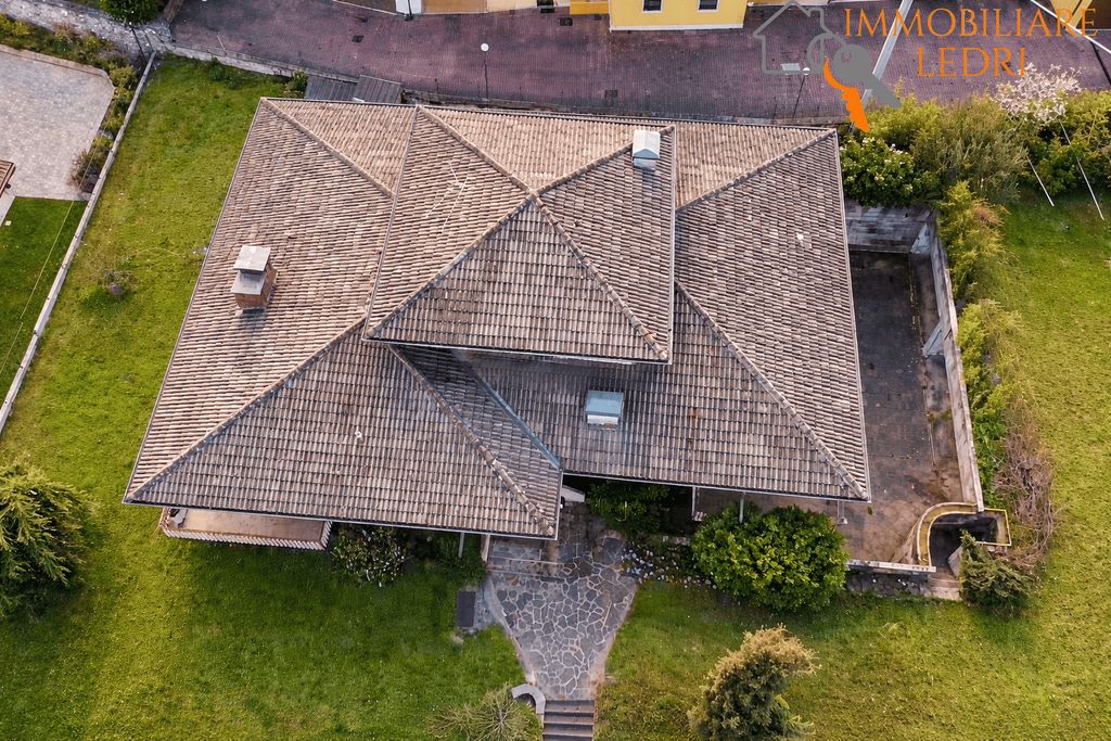 Luxury House for sale in Sona, 490 000 €, Photo 6