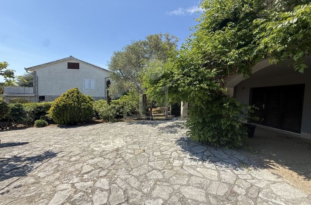 Luxury House for sale in Krk, 740 000 €, Photo 6