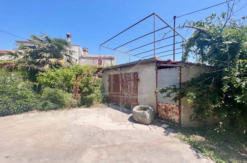 Maison de luxe à vendre à Krk, 400 000 €, Photo 7