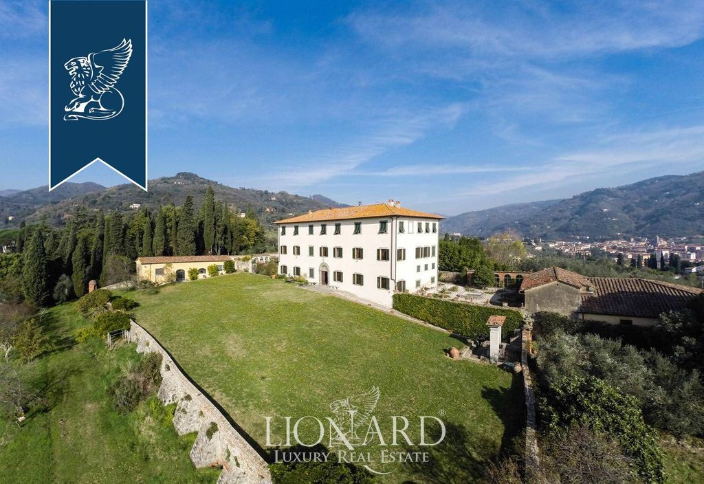 Luxury House for sale in Pescia, 6 500 000 €, Photo 1