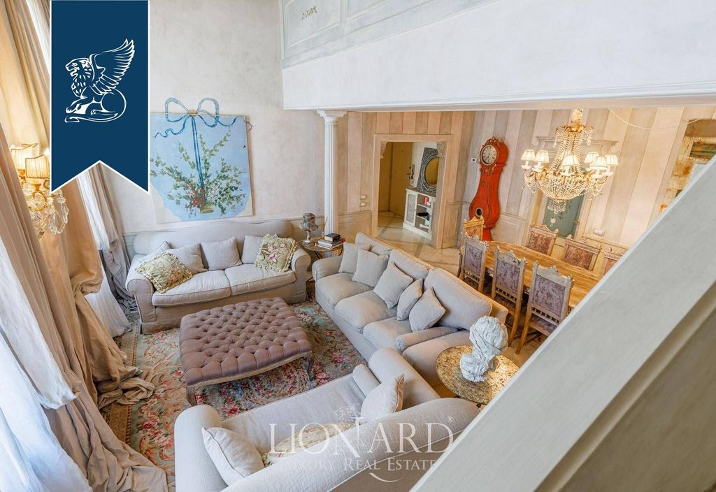 Luxury Apartment for sale in Florence, 1 200 000 €, Photo 1