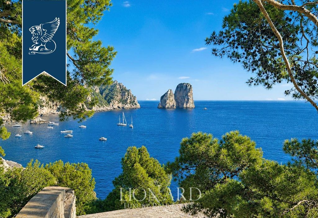 Luxury House for sale in Capri, 1 900 009 €, Photo 1