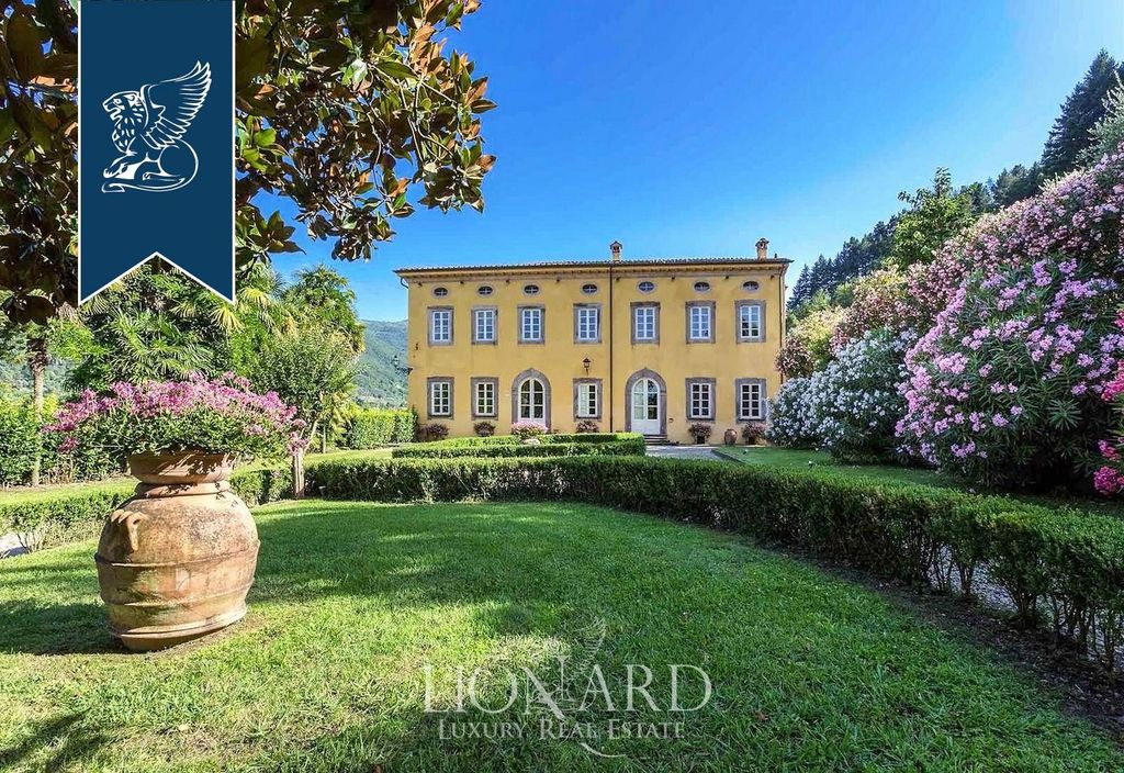 Luxury House for sale in Capannori, 19 000 000 €, Photo 1