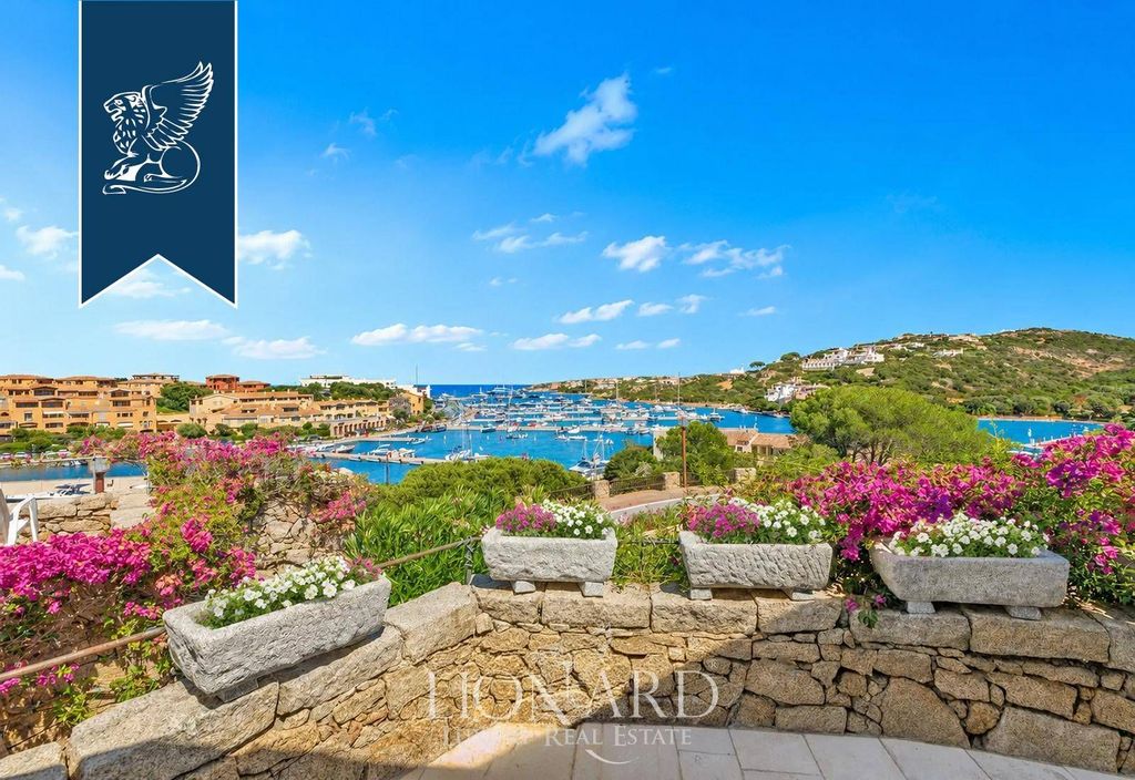 Luxury Apartment for sale in Arzachena, 1 600 000 €, Photo 1
