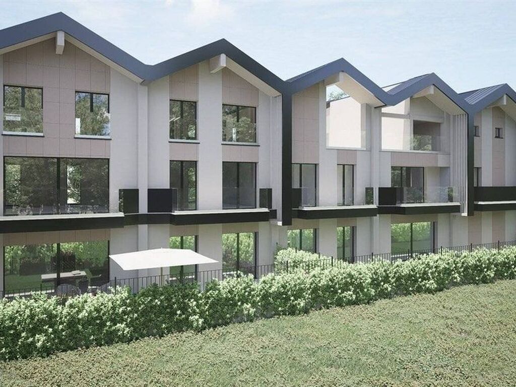 Luxury Apartment for sale in Monza, 1 070 000 €, Photo 1