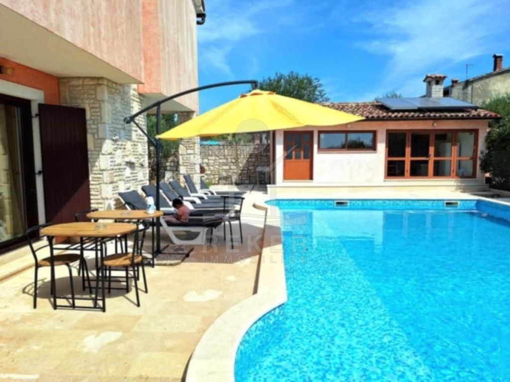 Maison de luxe à vendre à Barban, 470 000 €, Photo 2