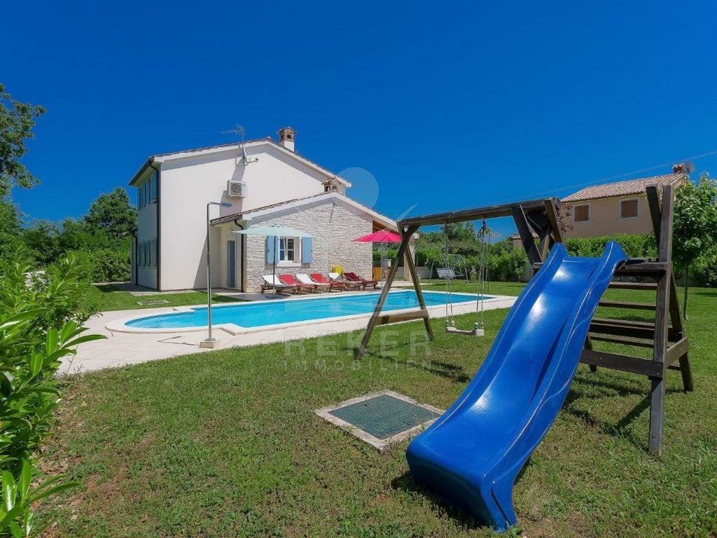 Maison de luxe à vendre à Barban, 518 000 €, Photo 2