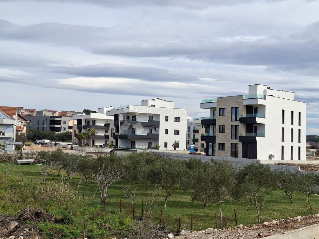 Luxury Apartment for sale in Zadar, 405 232 €, Photo 2