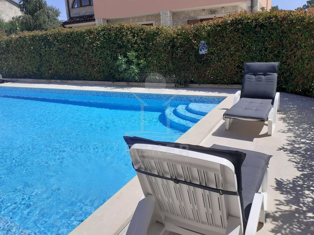 Maison de luxe à vendre à Barban, 470 000 €, Photo 3