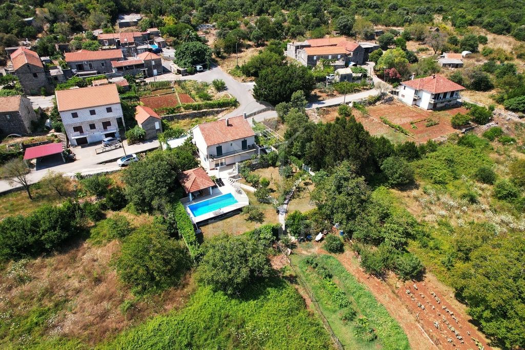 Maison de luxe à vendre à Vitaljina, 620 000 €, Photo 4