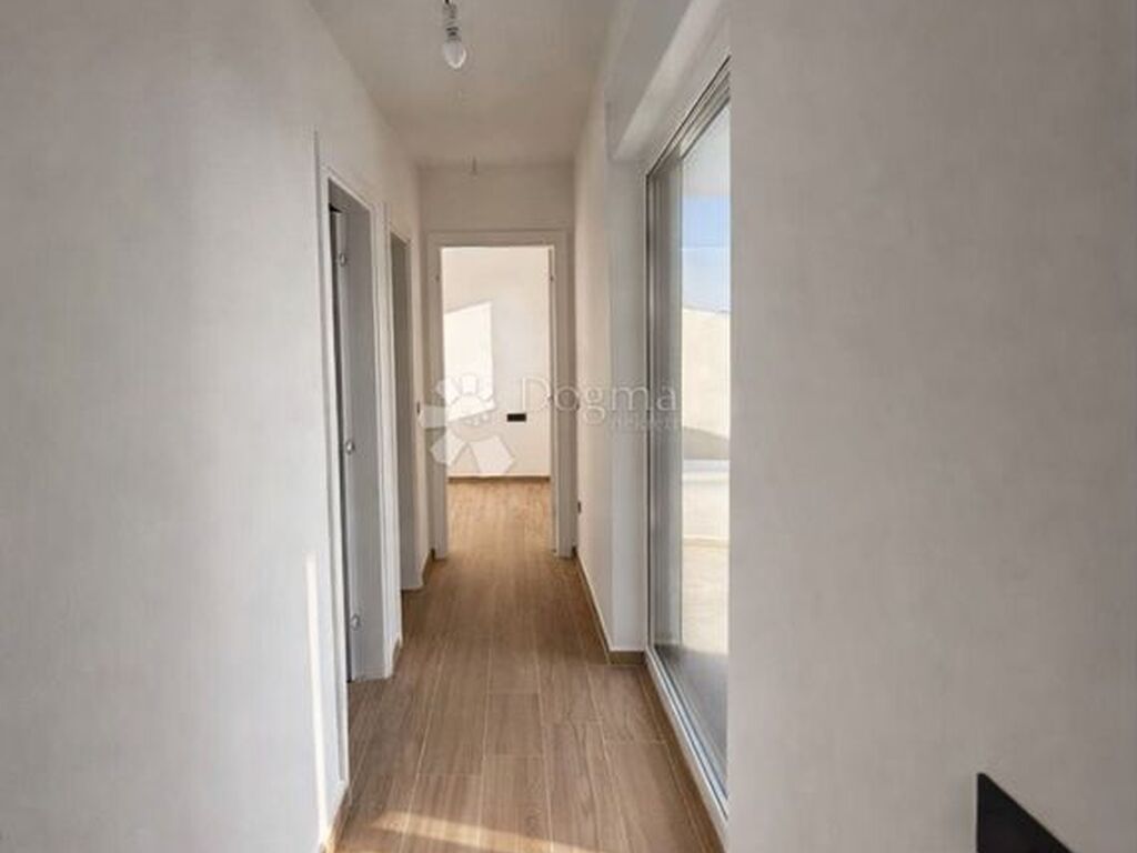Luxury Apartment for sale in Zadar, 490 000 €, Photo 5